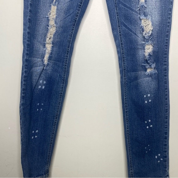 Indigo Rein Juniors Distressed Jeans 9 Blue Tapered Ankle Straight Skinny Leg - Picture 4 of 13